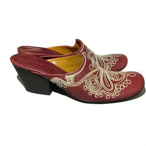 JESSICA BENNETT CLOGS